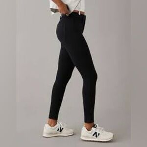 American Eagle Outfitters Denim Jeans Black Washed Skinny Stretch Size 2S fit 4‌